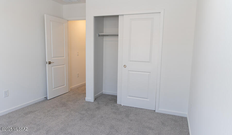 765 W Calle Las Varitas