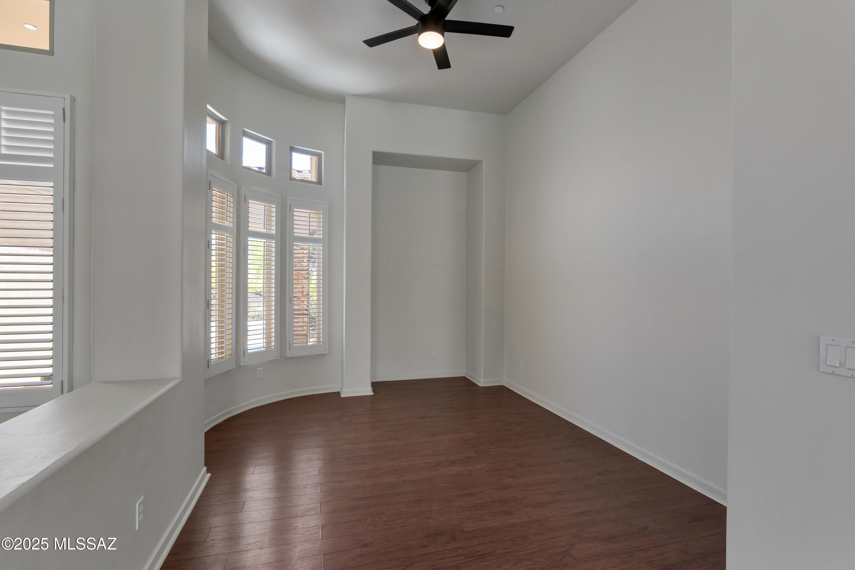 12825 N Mystic View Place