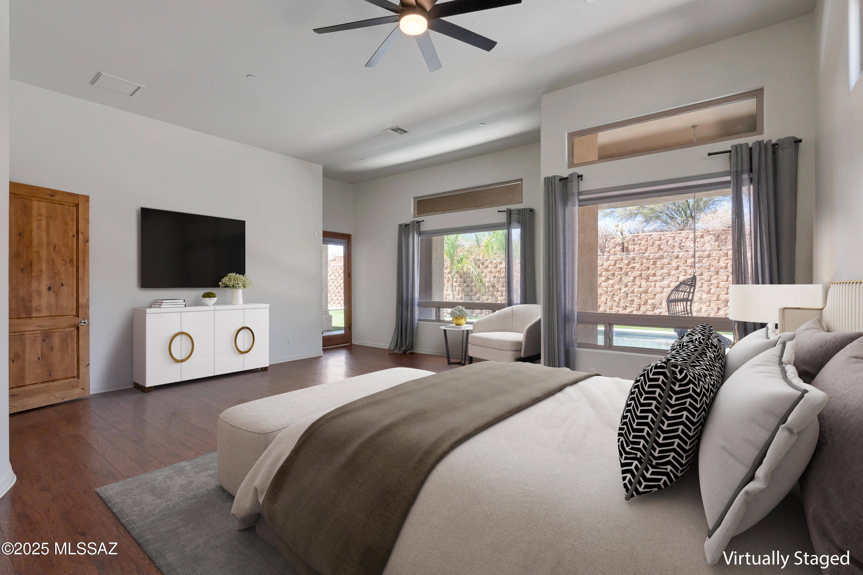 12825 N Mystic View Place