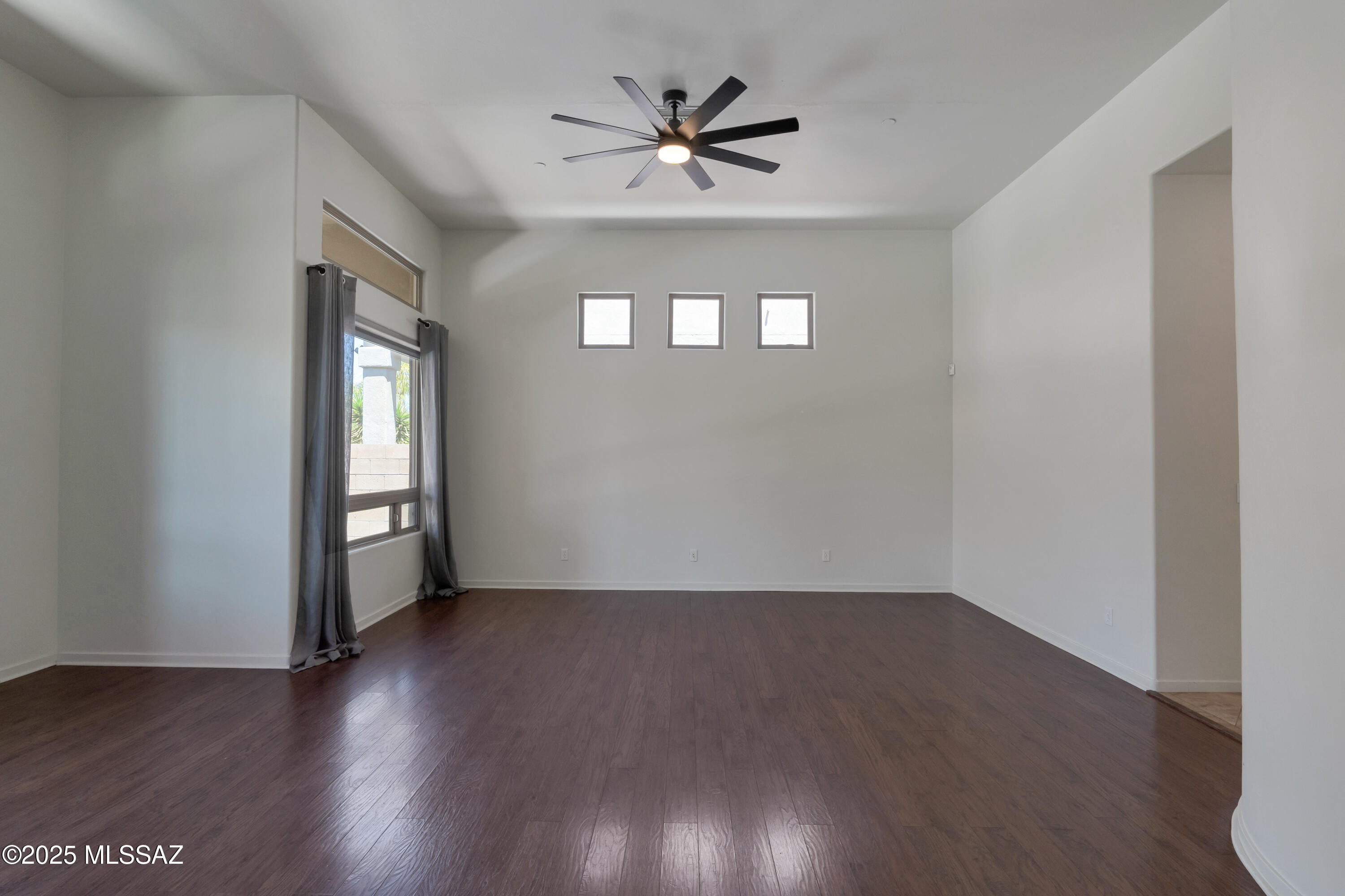 12825 N Mystic View Place