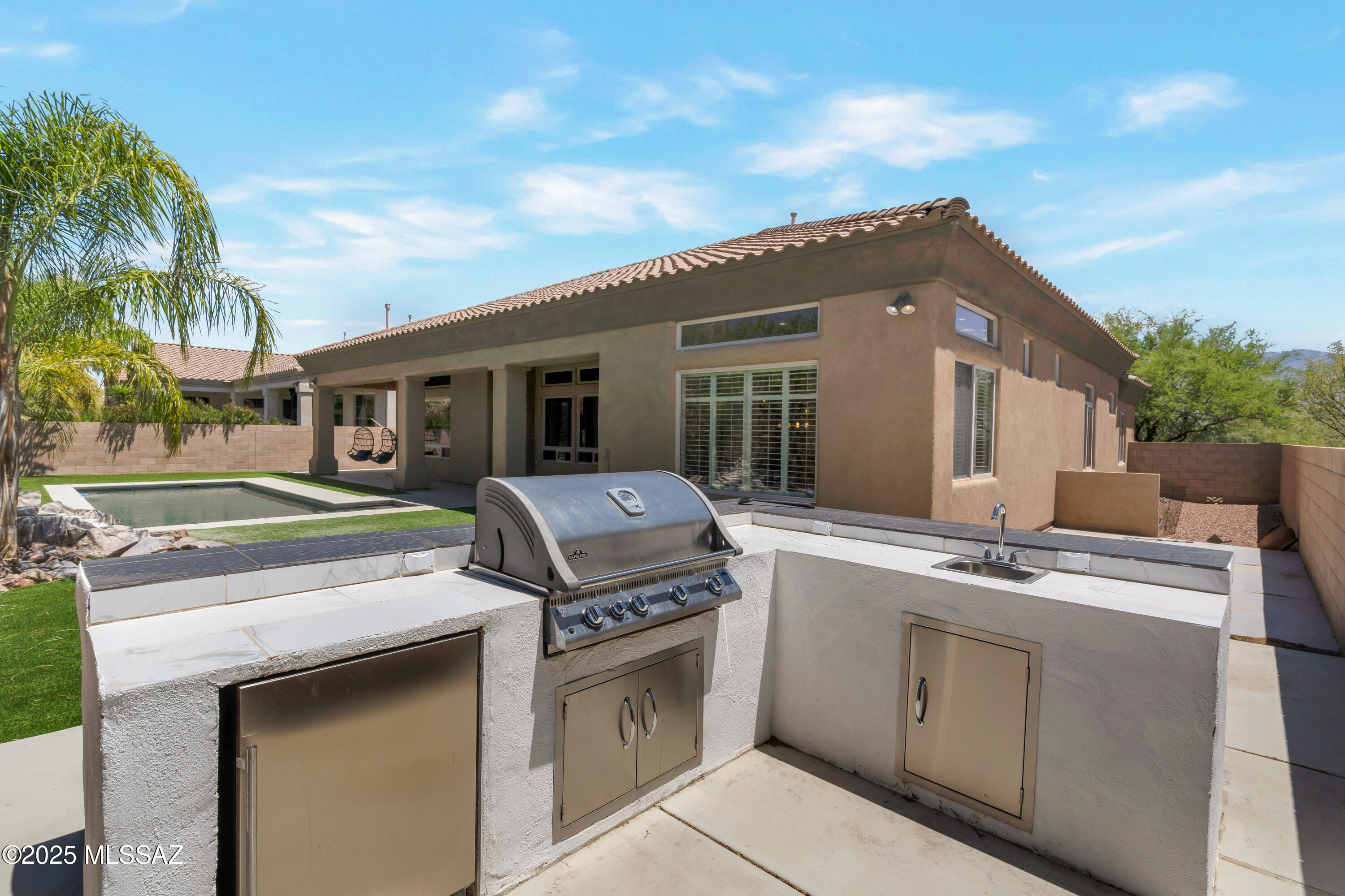 12825 N Mystic View Place