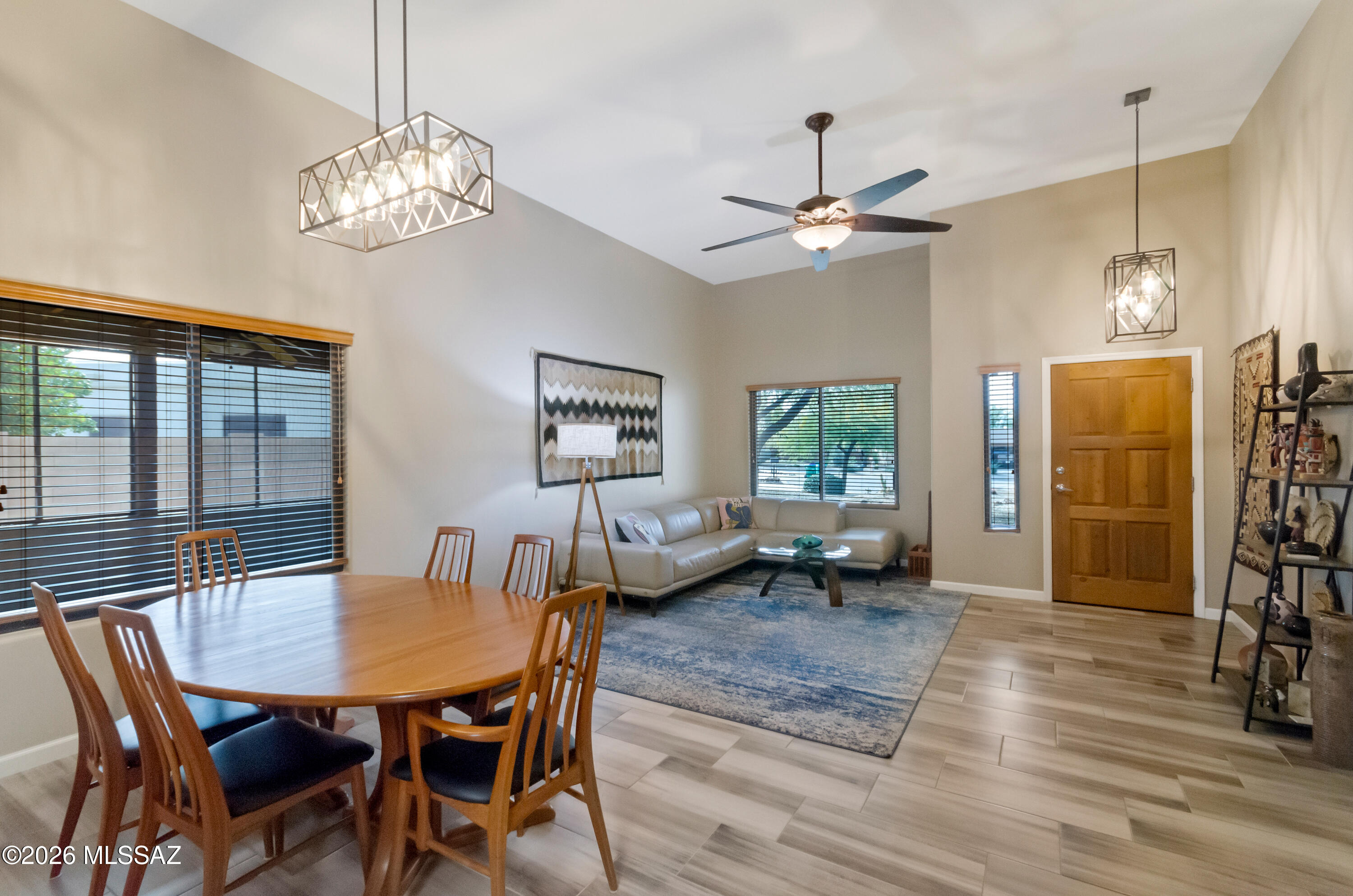 9389 S Avenida Mochuelo