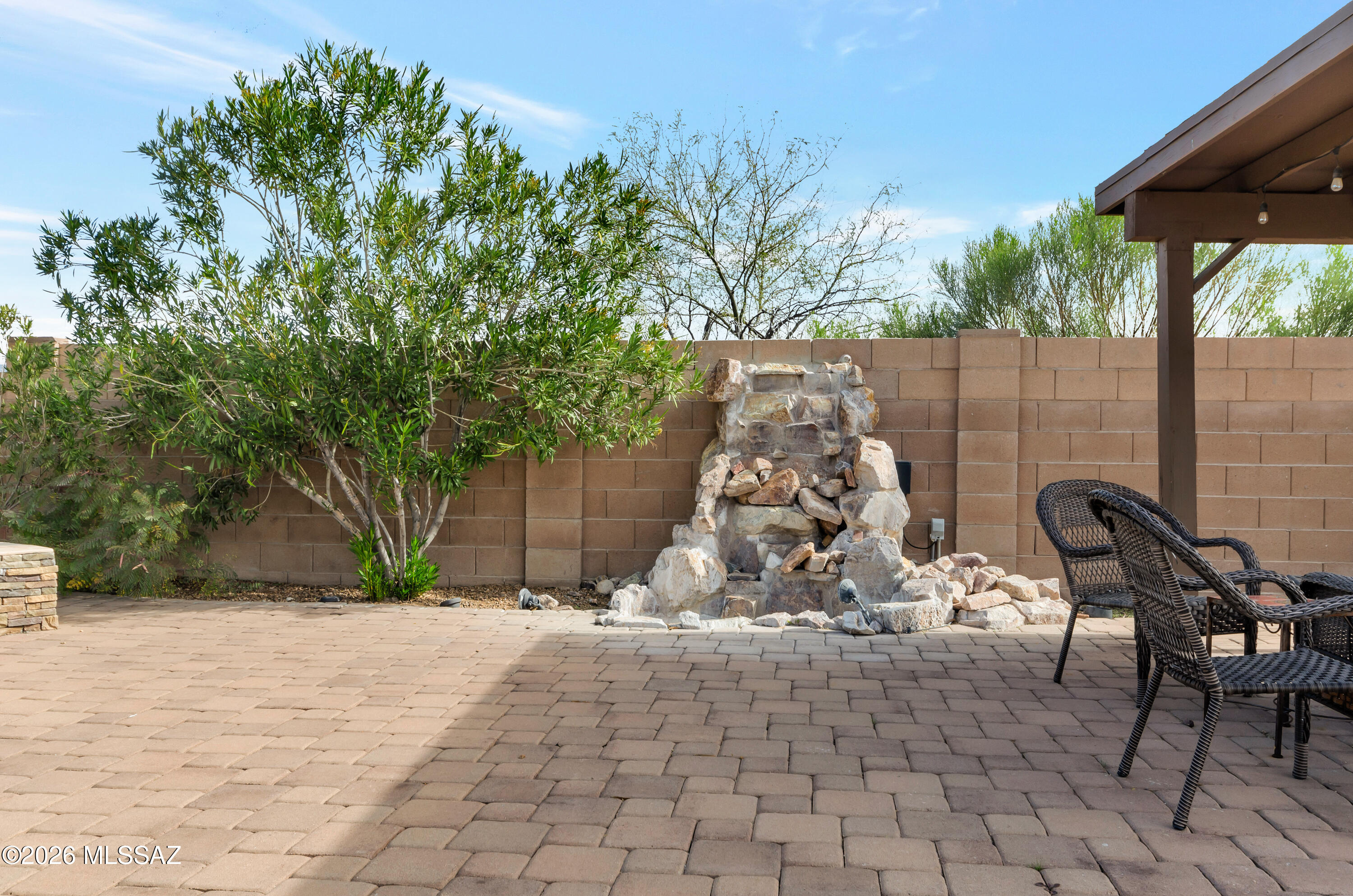 9389 S Avenida Mochuelo