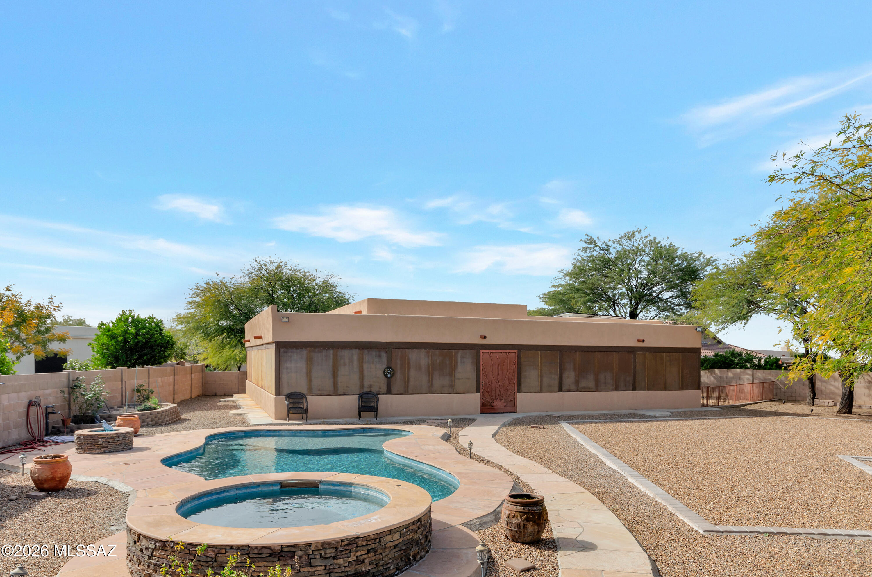 9389 S Avenida Mochuelo