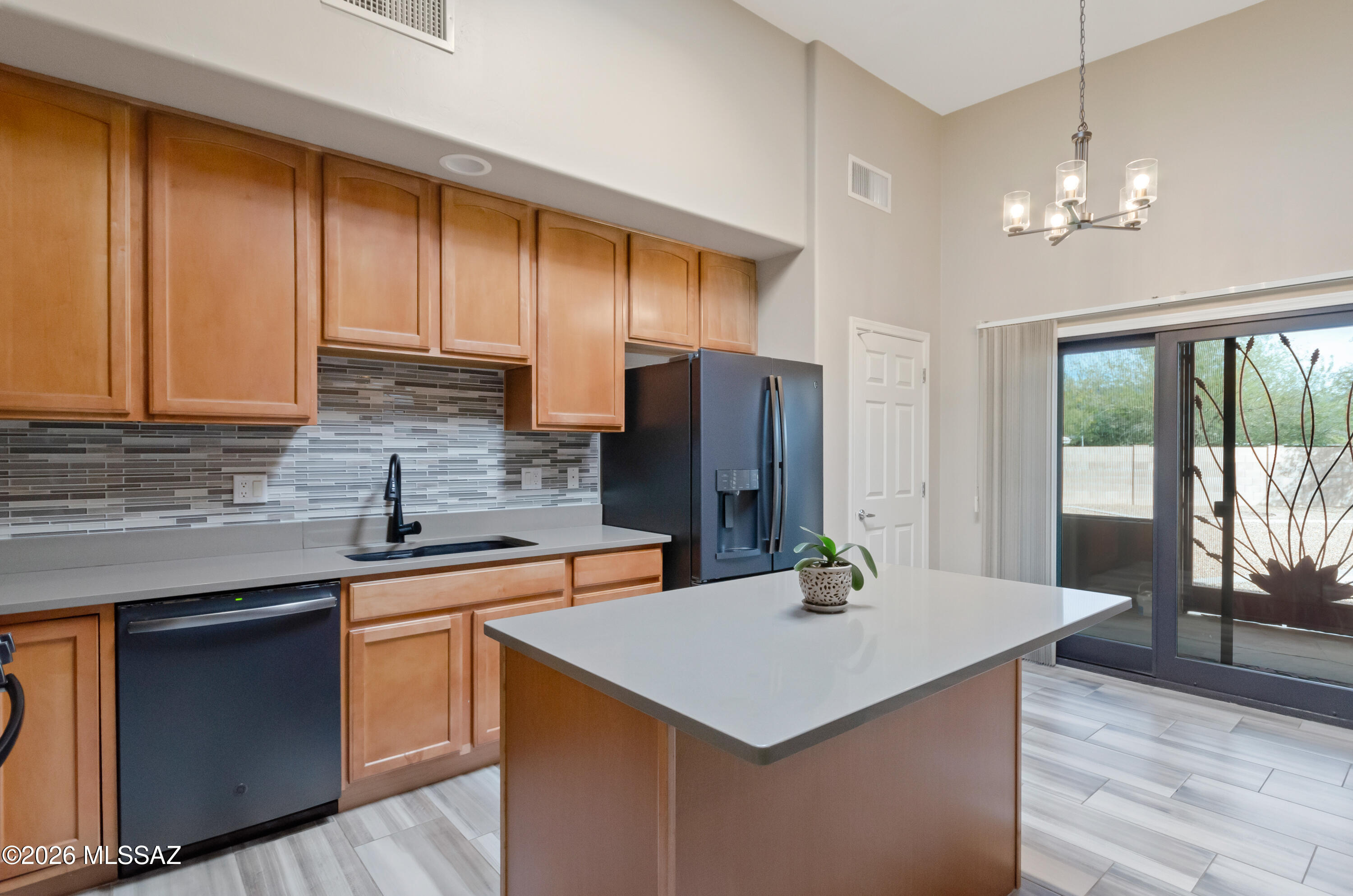 9389 S Avenida Mochuelo