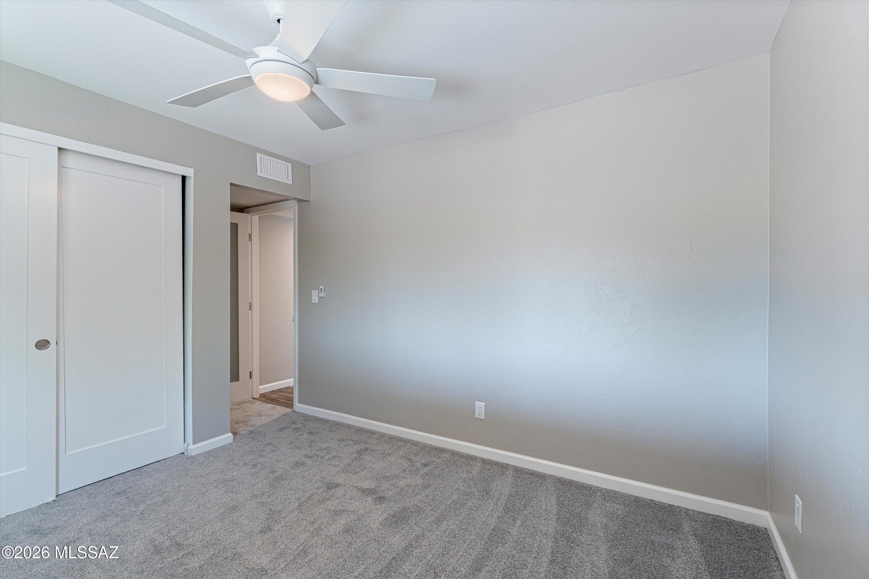 5845 N Calle Tiburon