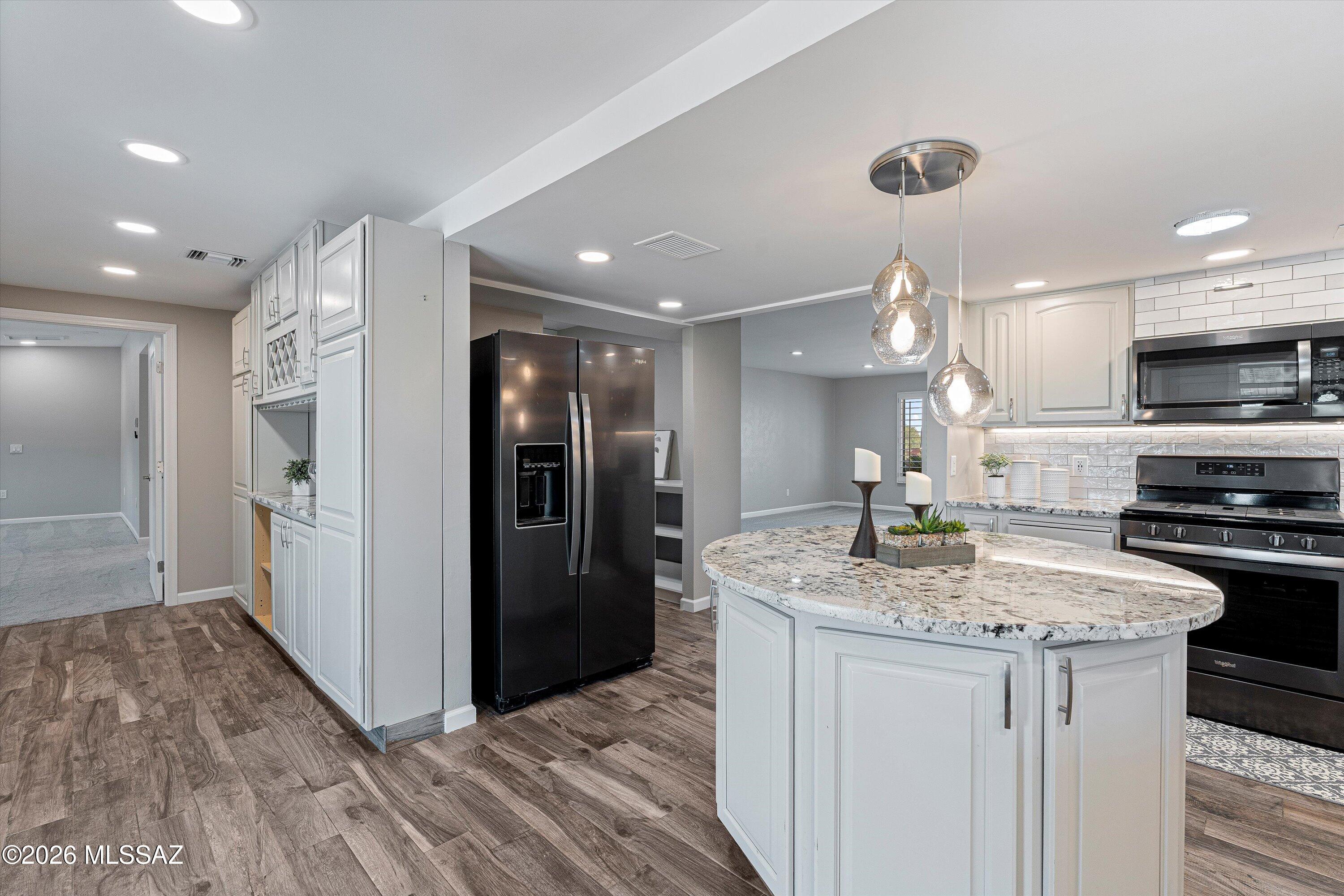 5845 N Calle Tiburon