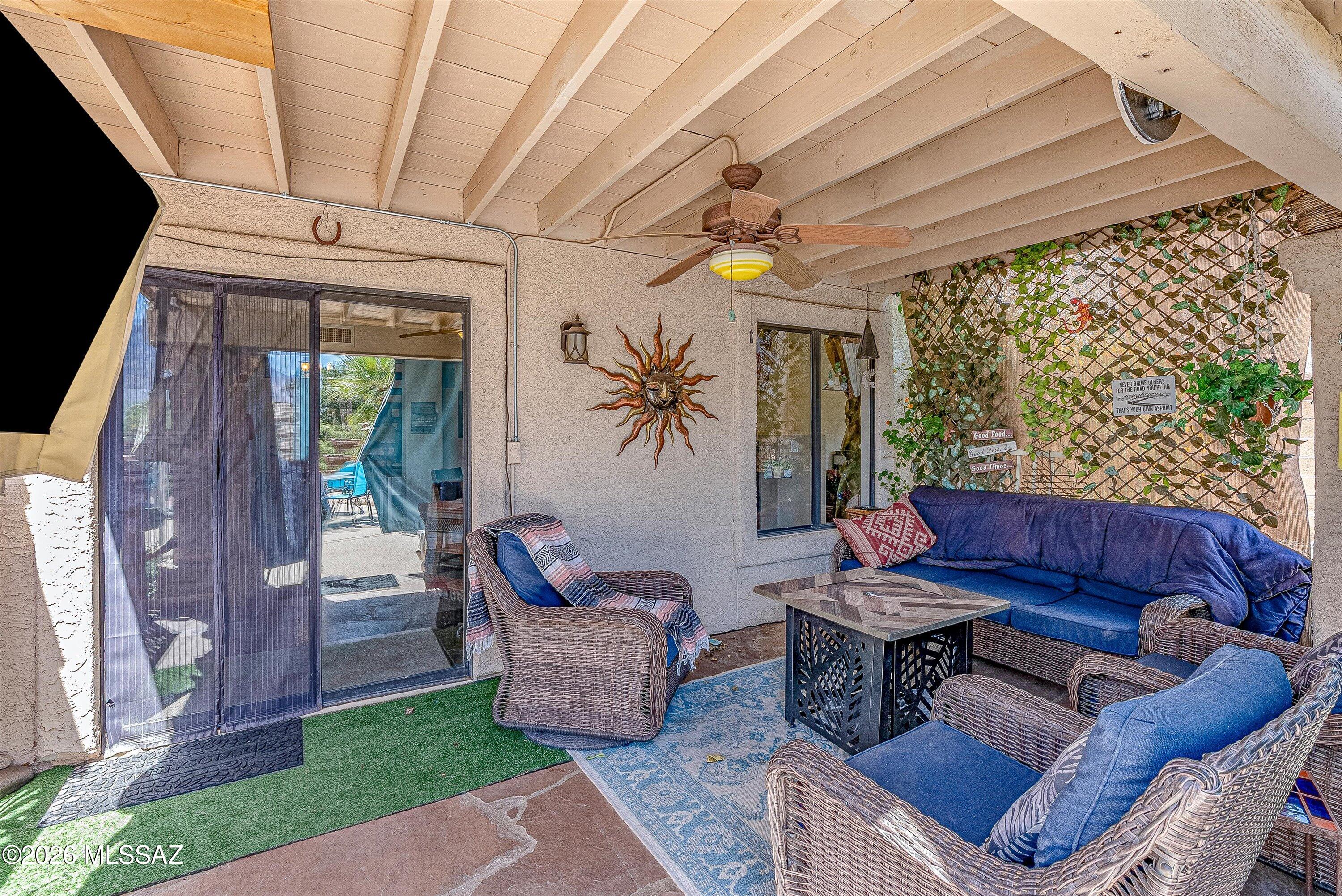 1249 W Sandtrap Way