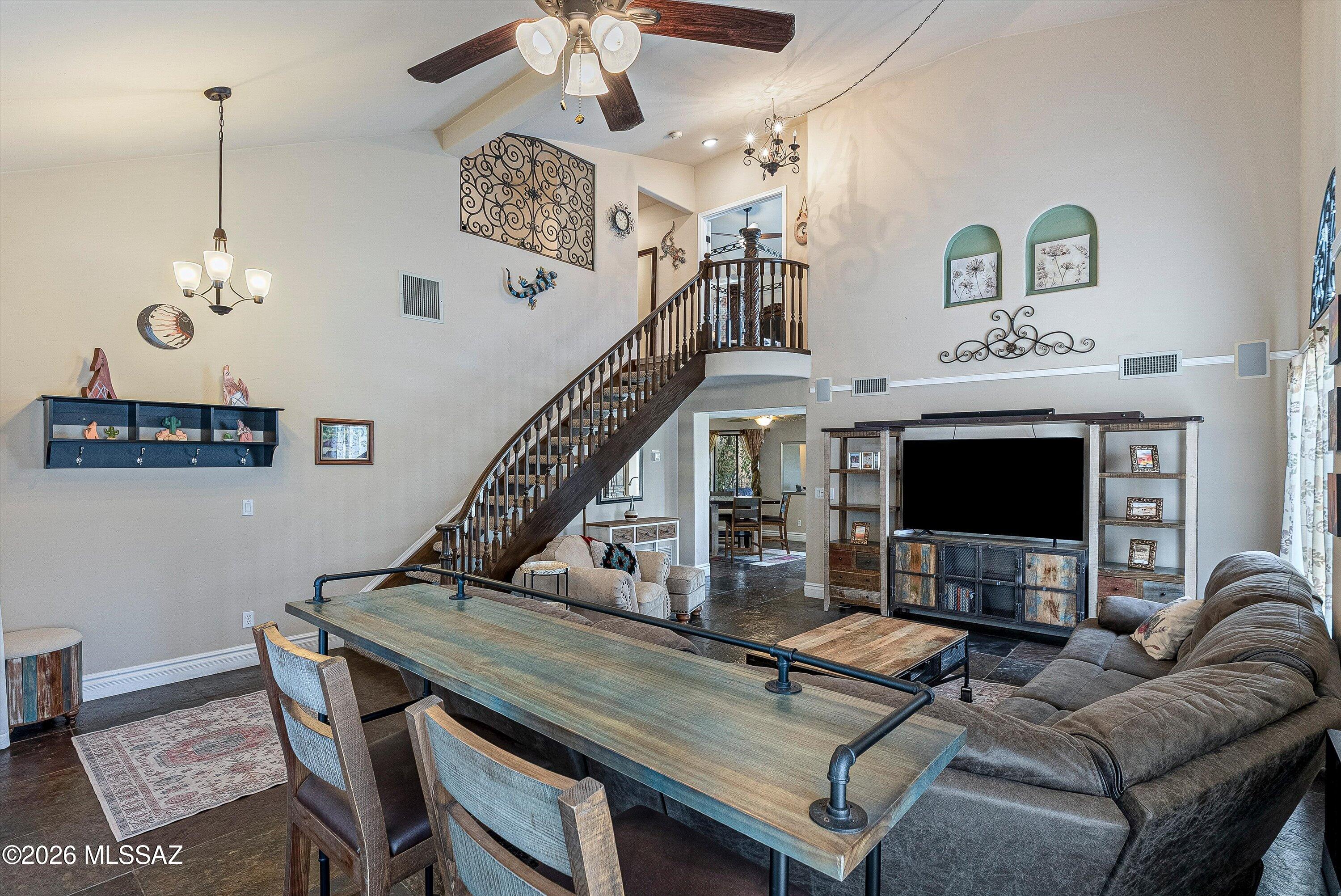 1249 W Sandtrap Way