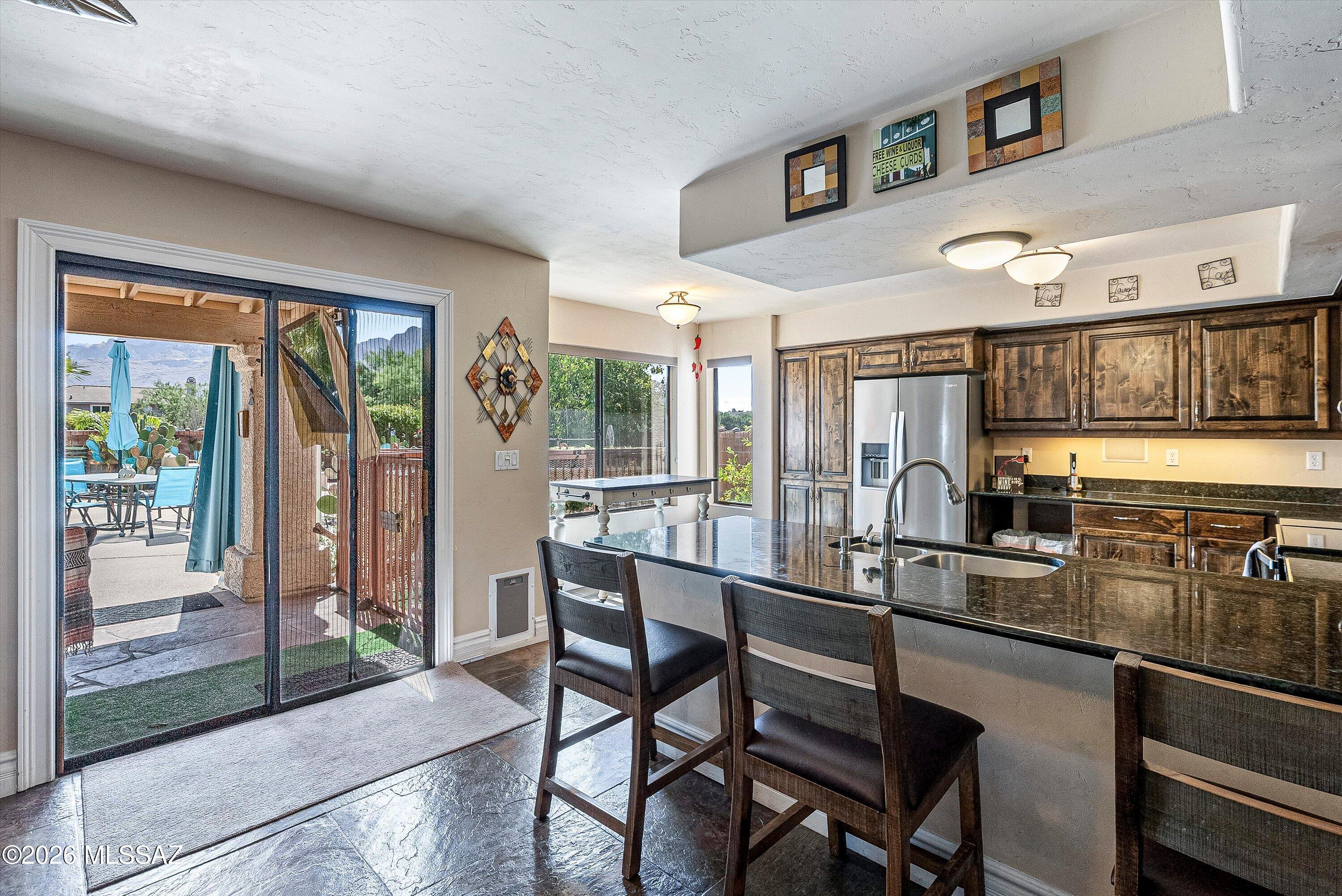 1249 W Sandtrap Way