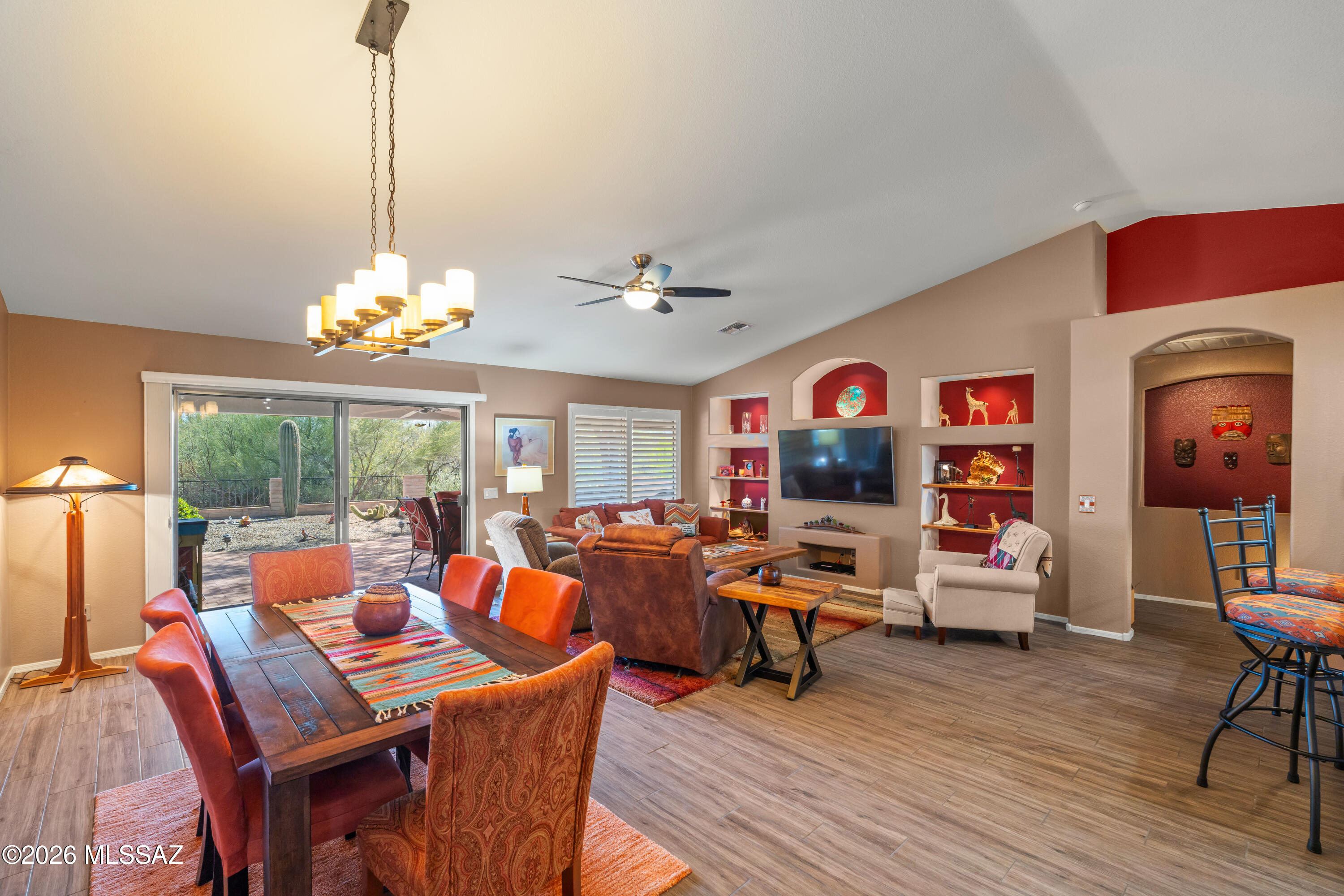2394 E Bonita Canyon Drive