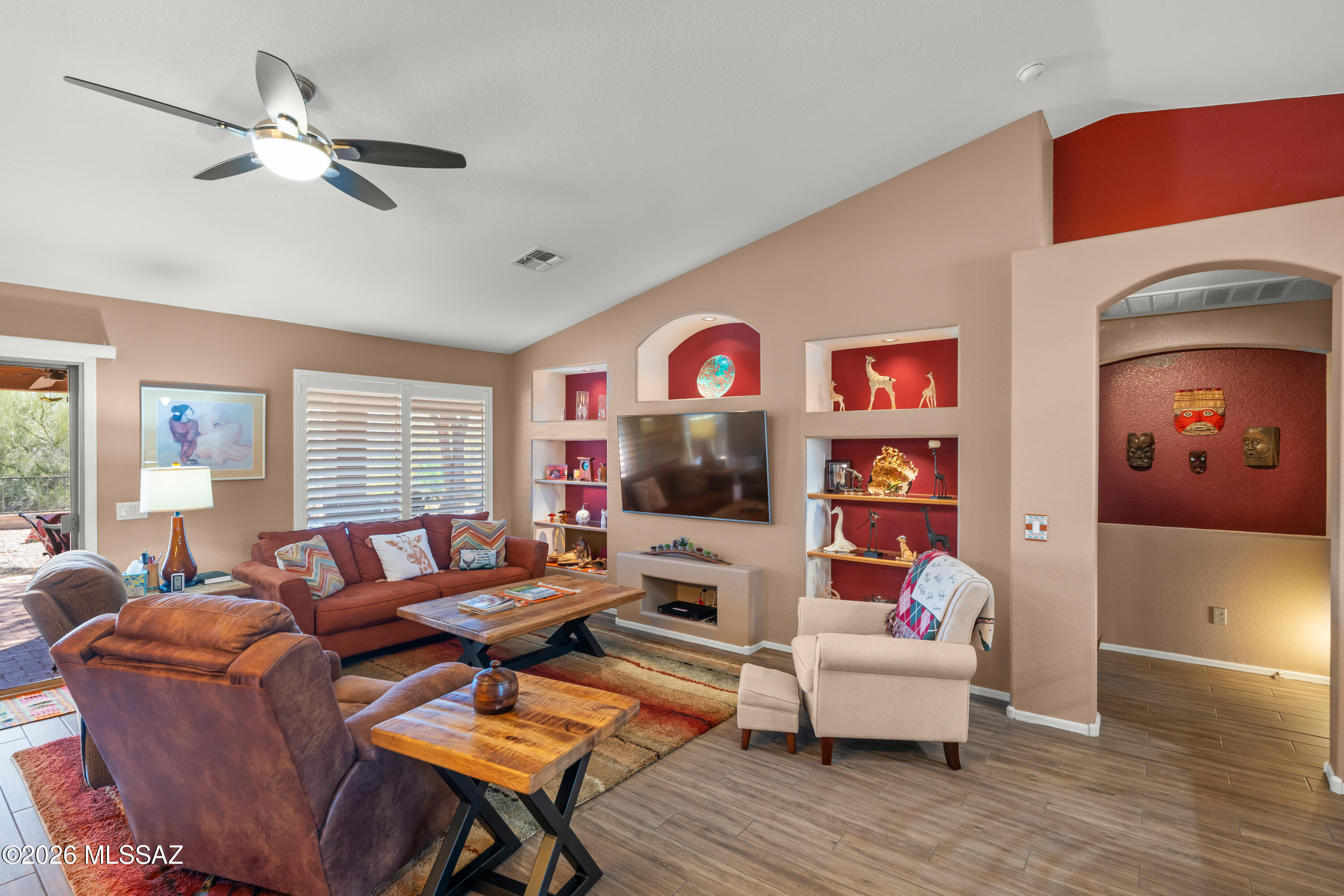 2394 E Bonita Canyon Drive