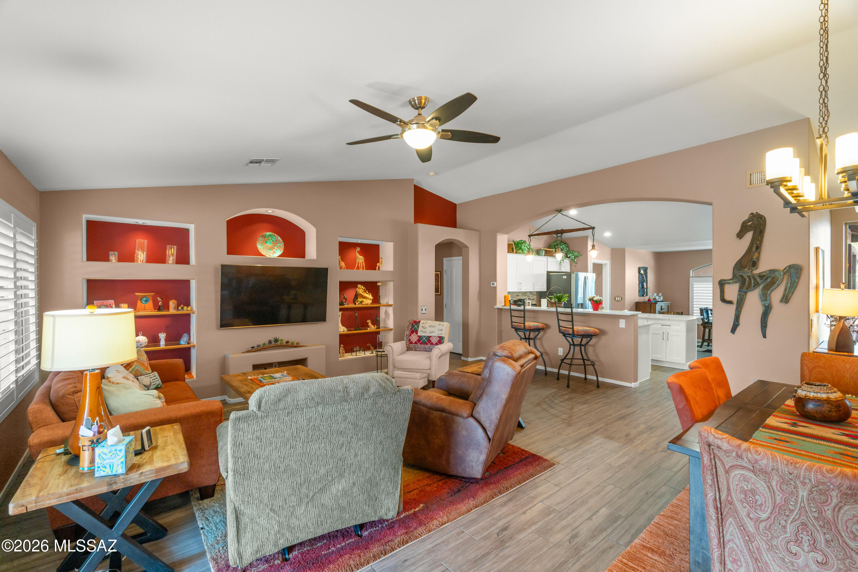 2394 E Bonita Canyon Drive