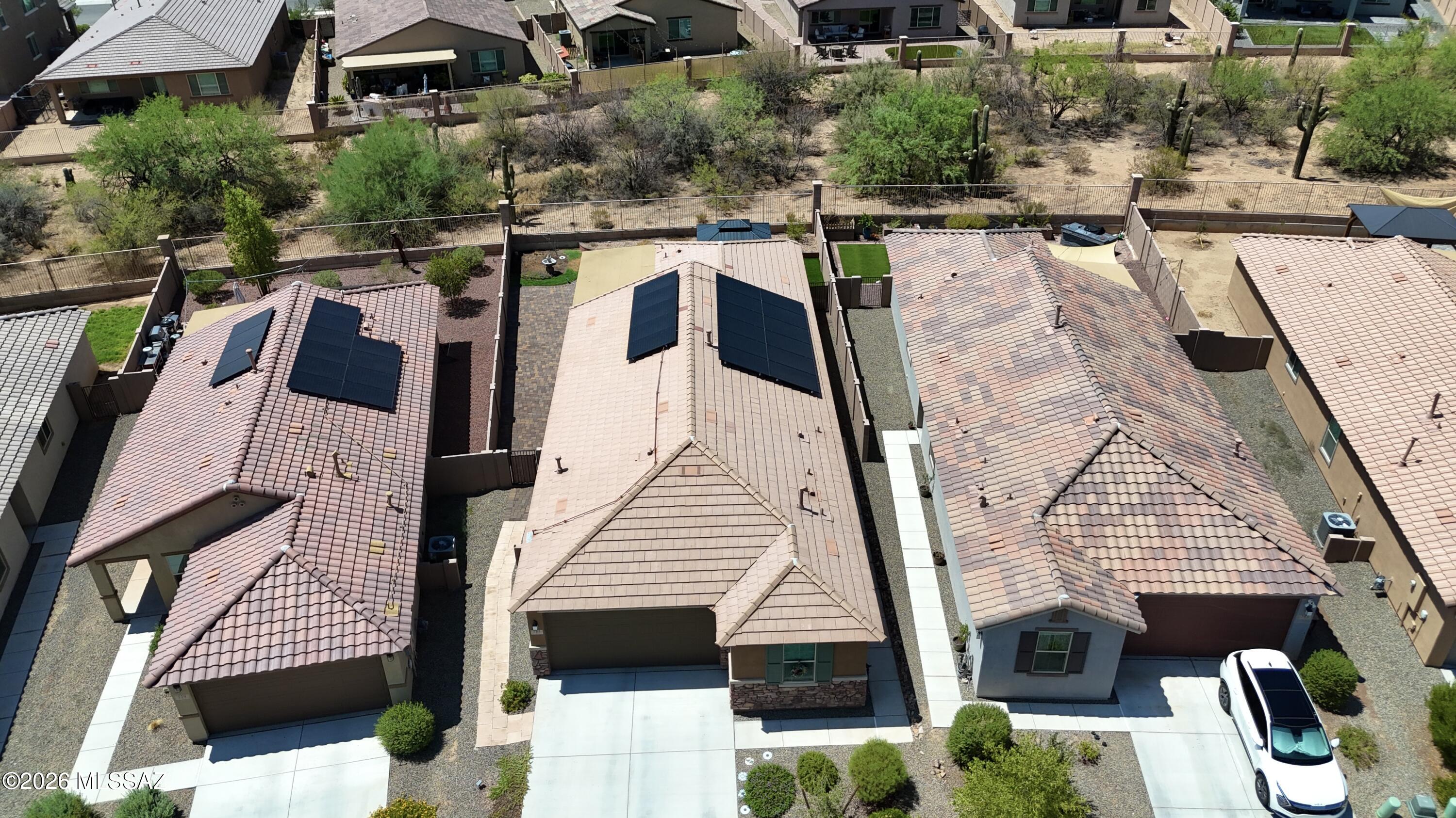 785 W Calle Calca