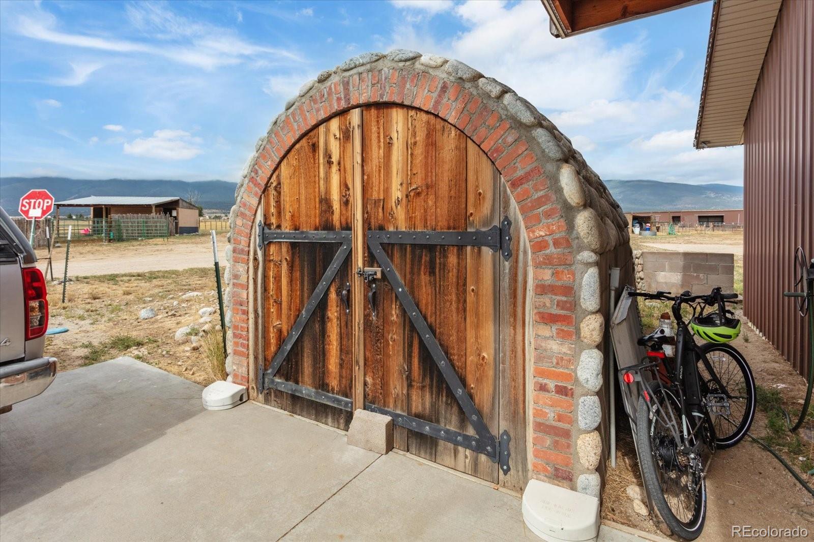 31700 US Highway 24