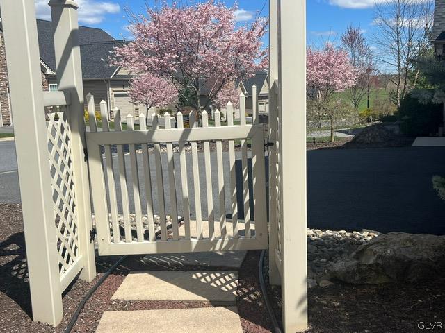 3684 Cottage Drive