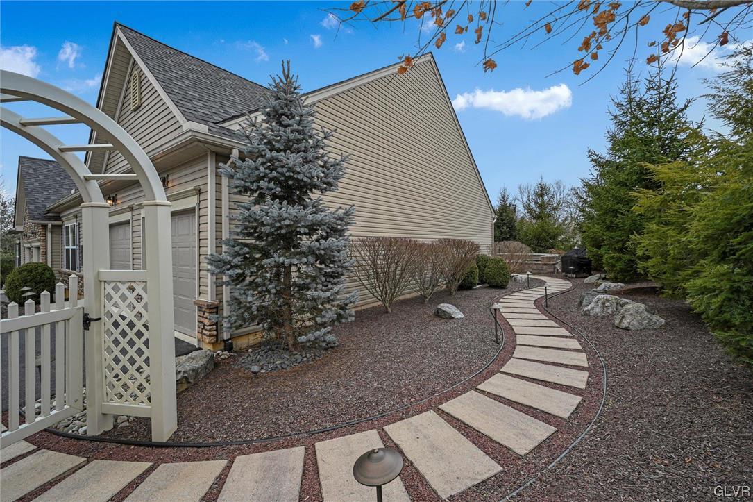 3684 Cottage Drive
