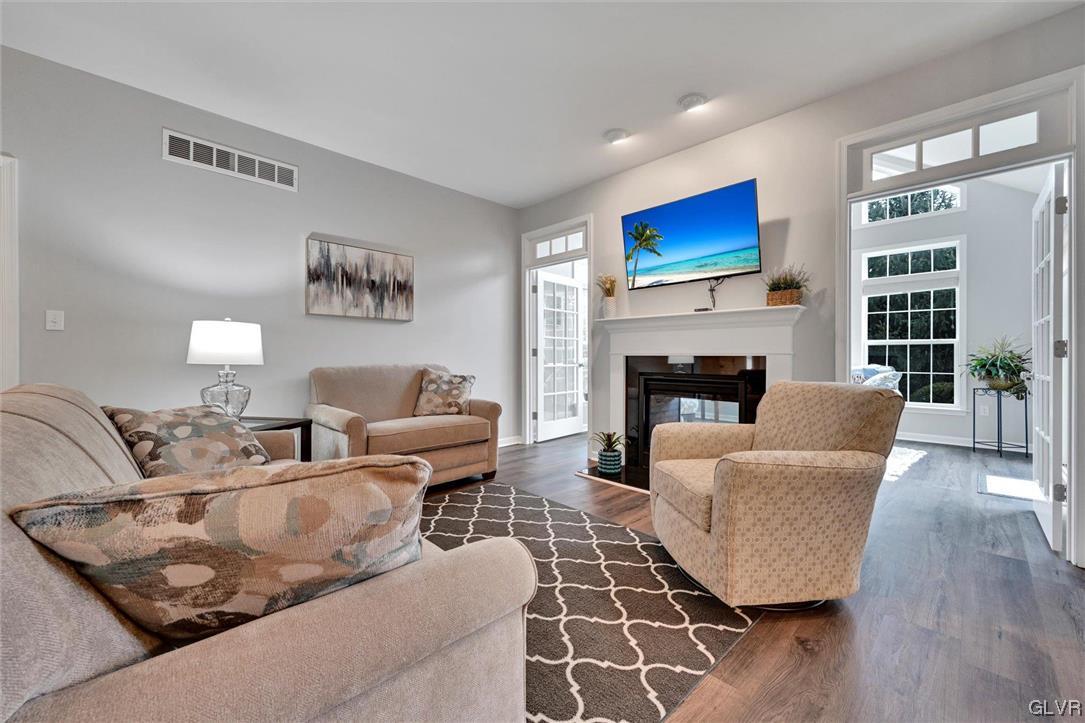 3684 Cottage Drive