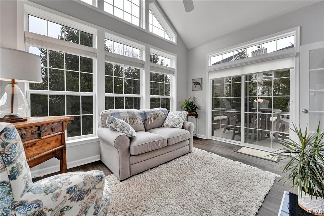 3684 Cottage Drive