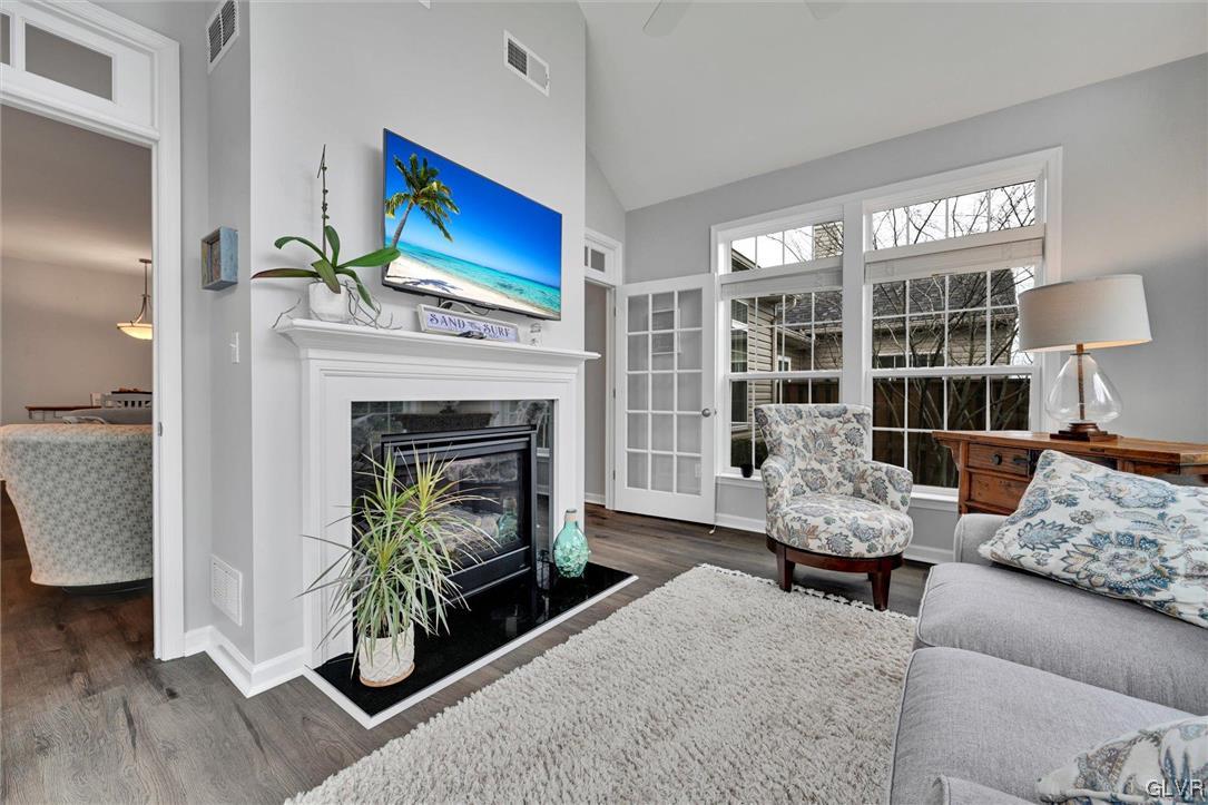 3684 Cottage Drive