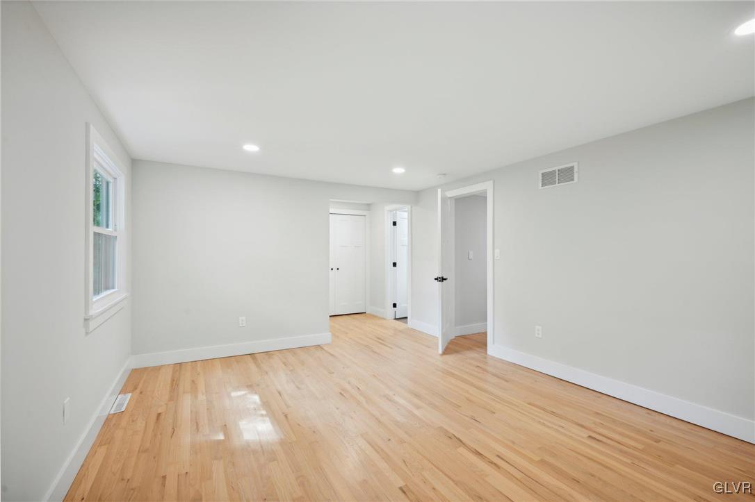 1327 Stafore Drive