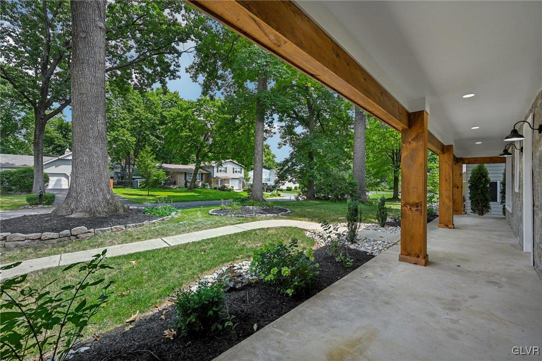 1327 Stafore Drive