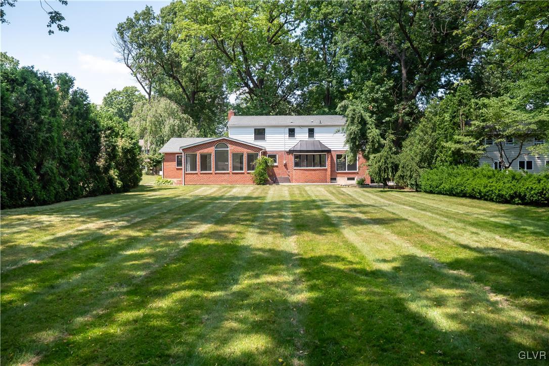 1327 Stafore Drive