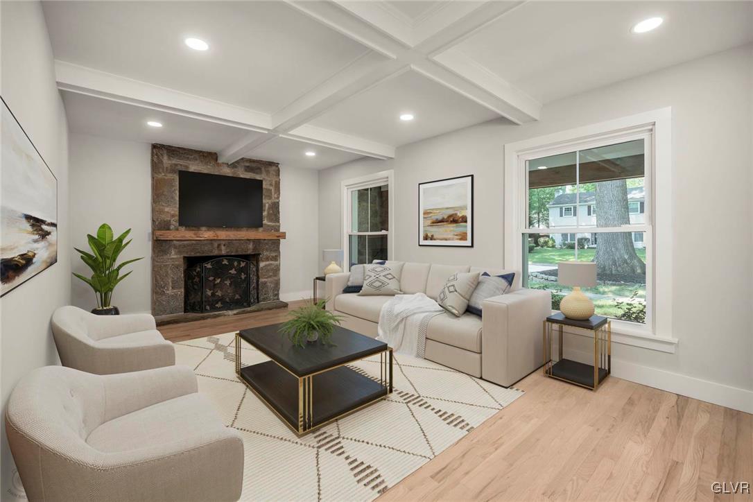 1327 Stafore Drive