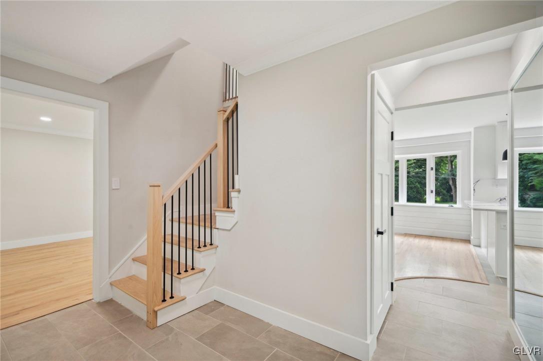 1327 Stafore Drive