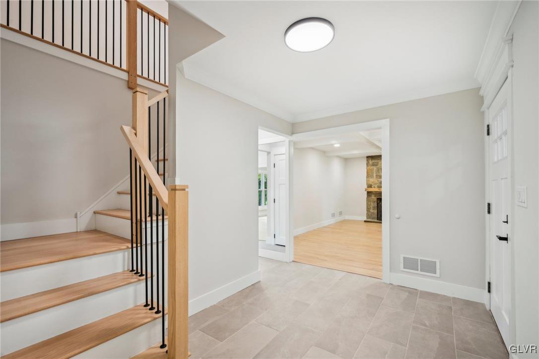 1327 Stafore Drive