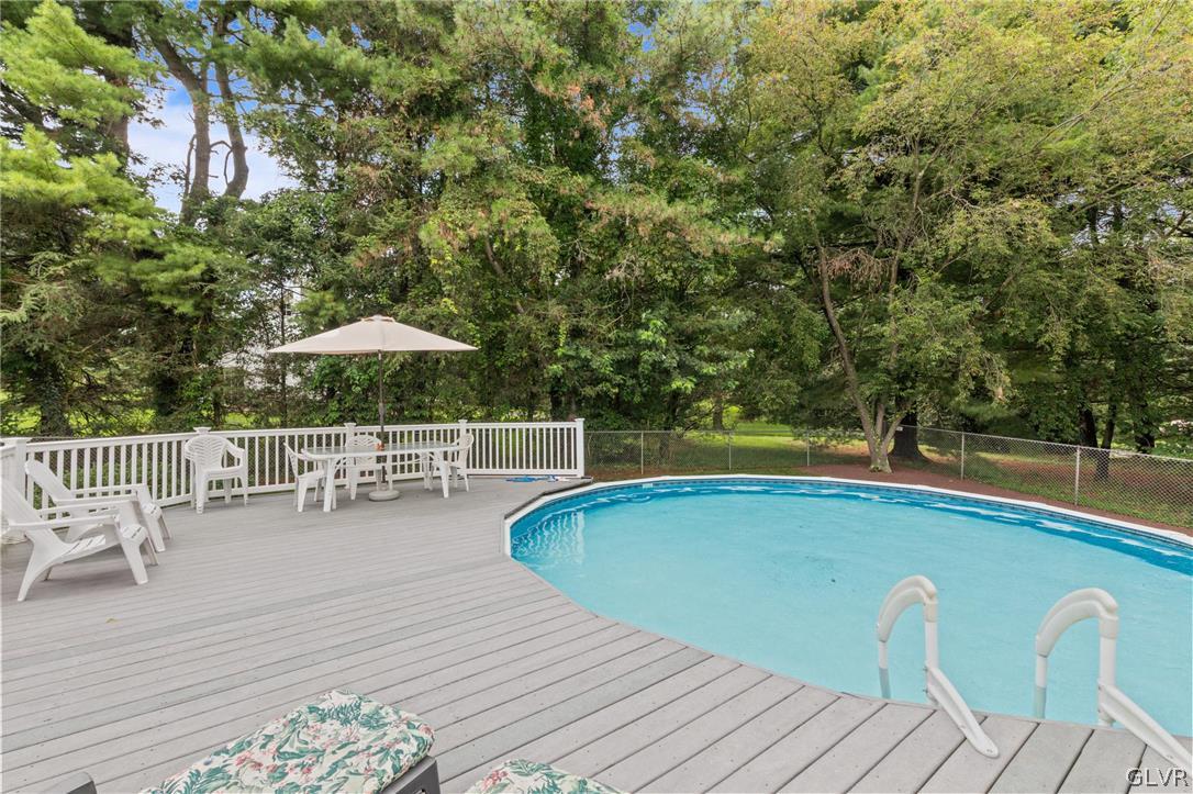 112 Ramblewood Drive