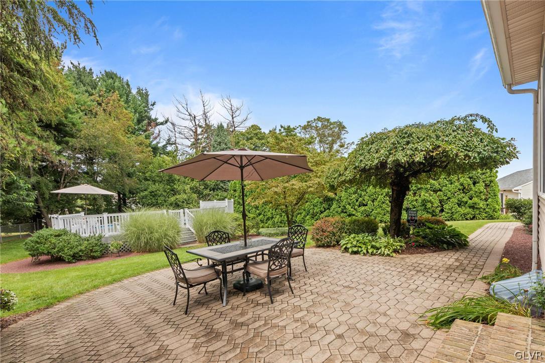 112 Ramblewood Drive