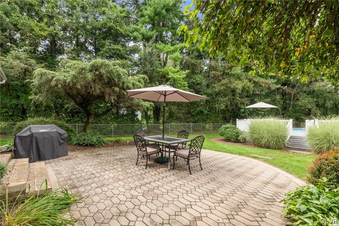 112 Ramblewood Drive