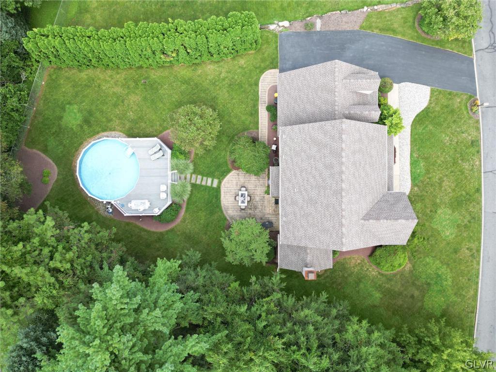 112 Ramblewood Drive