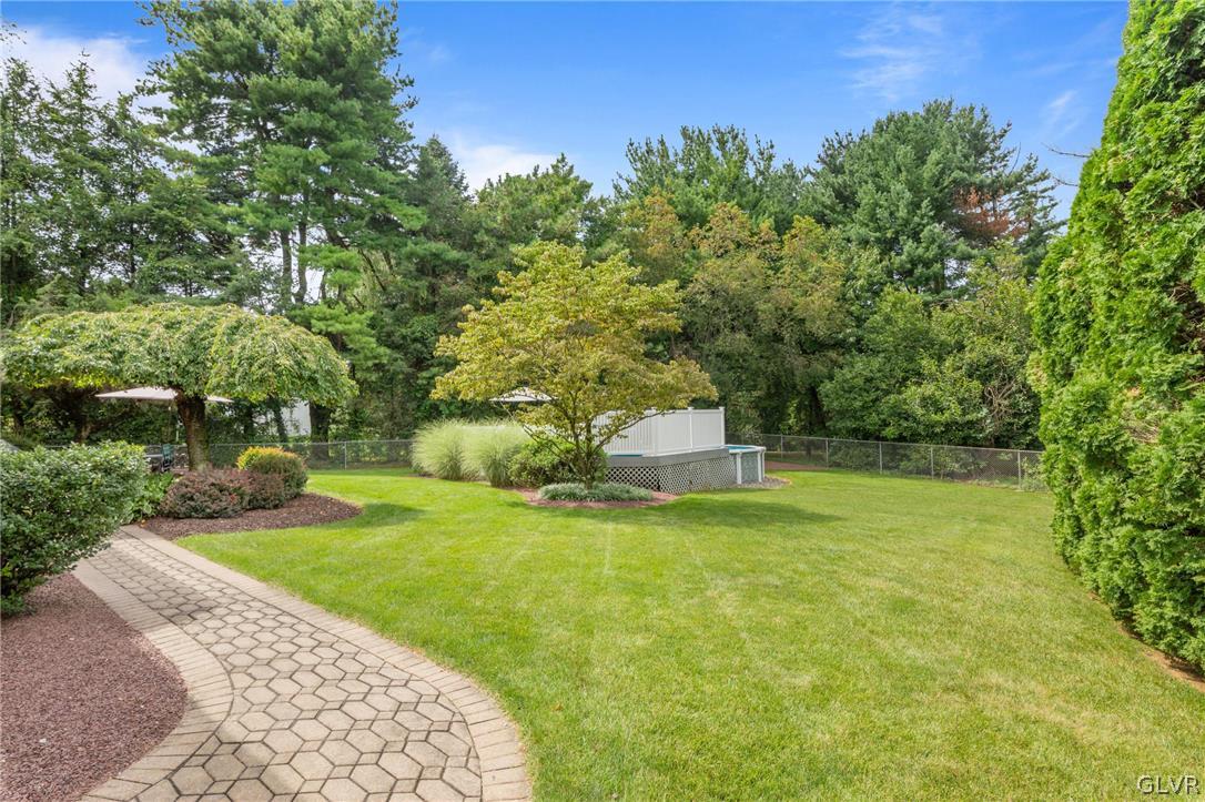 112 Ramblewood Drive