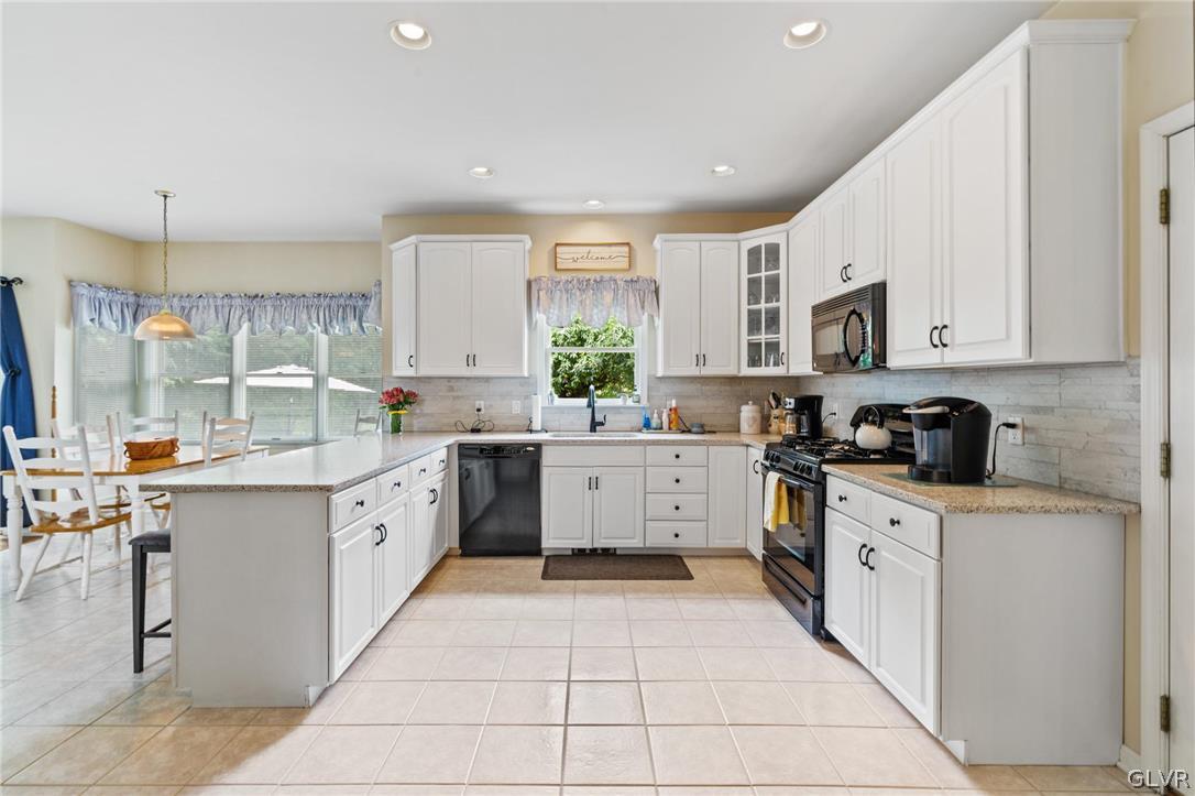 112 Ramblewood Drive