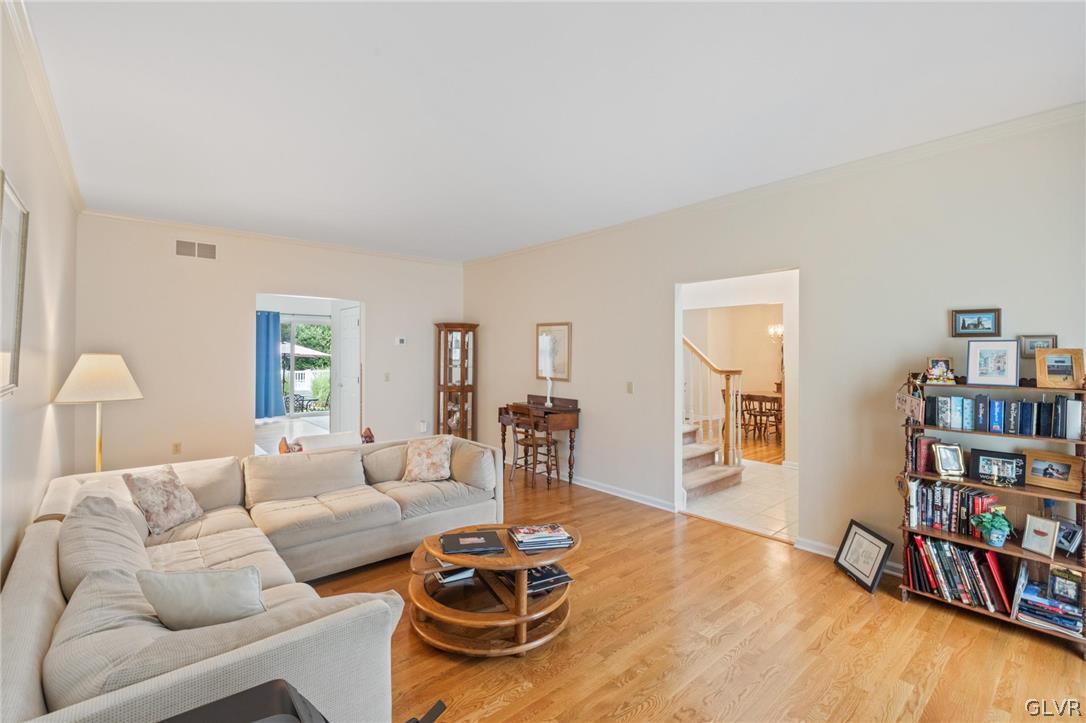112 Ramblewood Drive