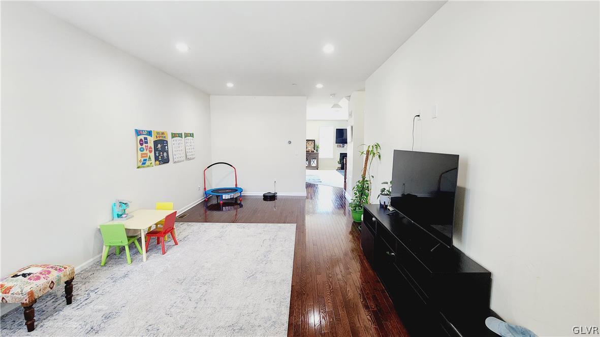 375 Redclover Lane