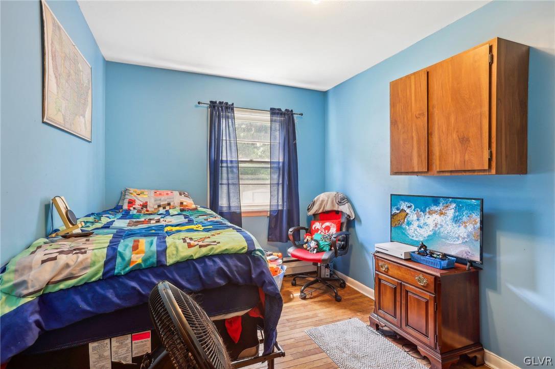 1515 Kelchner Road