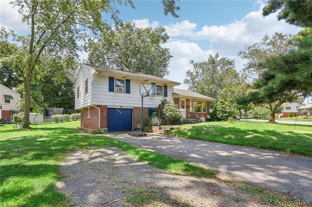 1515 Kelchner Road