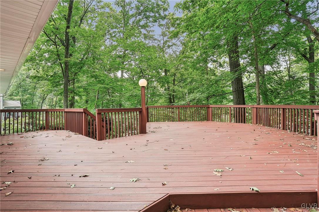 435 North Pine Top Place