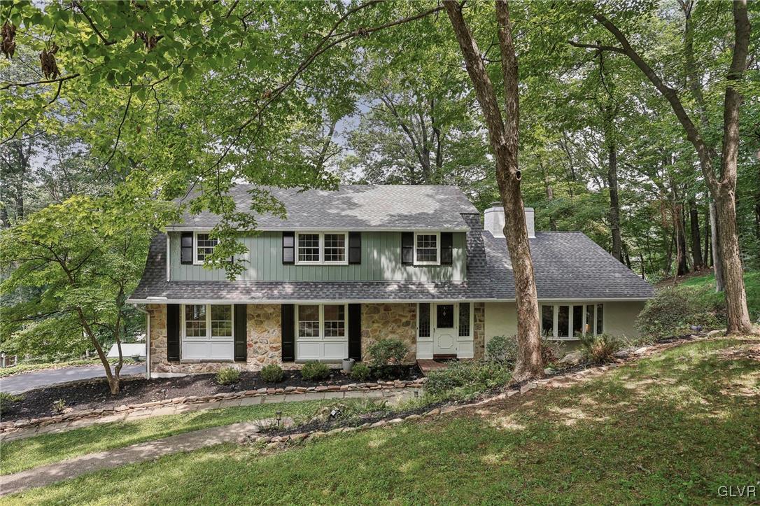 435 North Pine Top Place