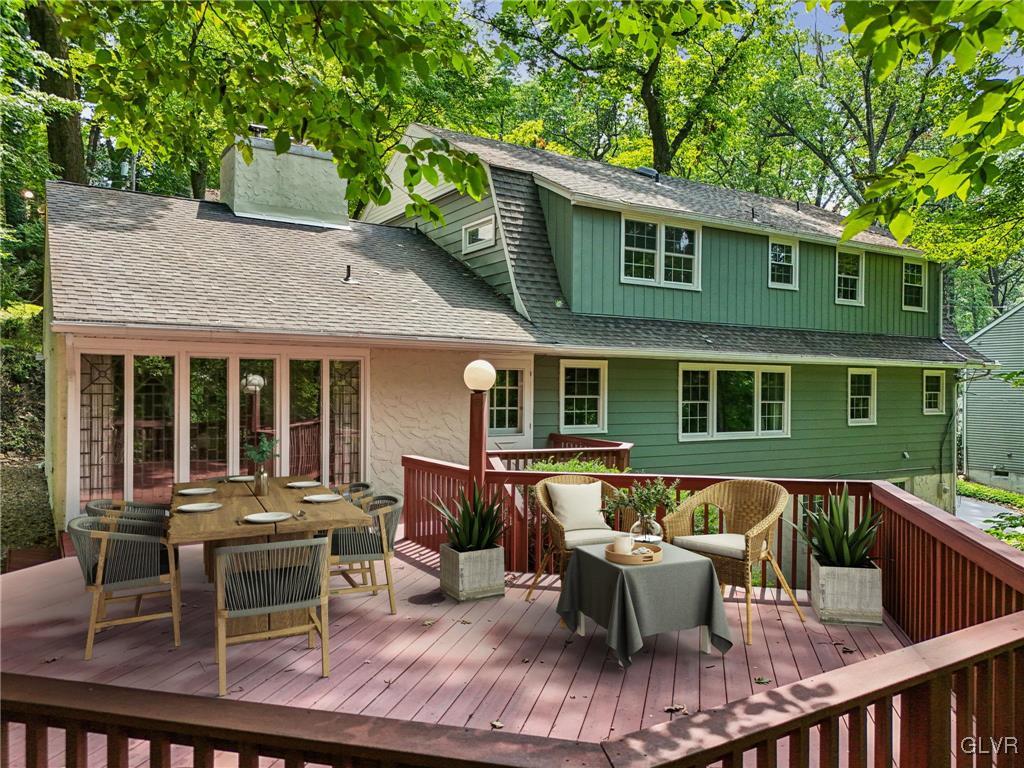 435 North Pine Top Place
