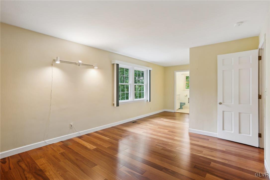 435 North Pine Top Place