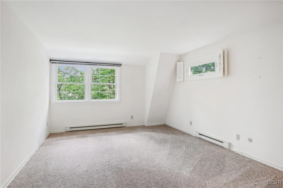 435 North Pine Top Place
