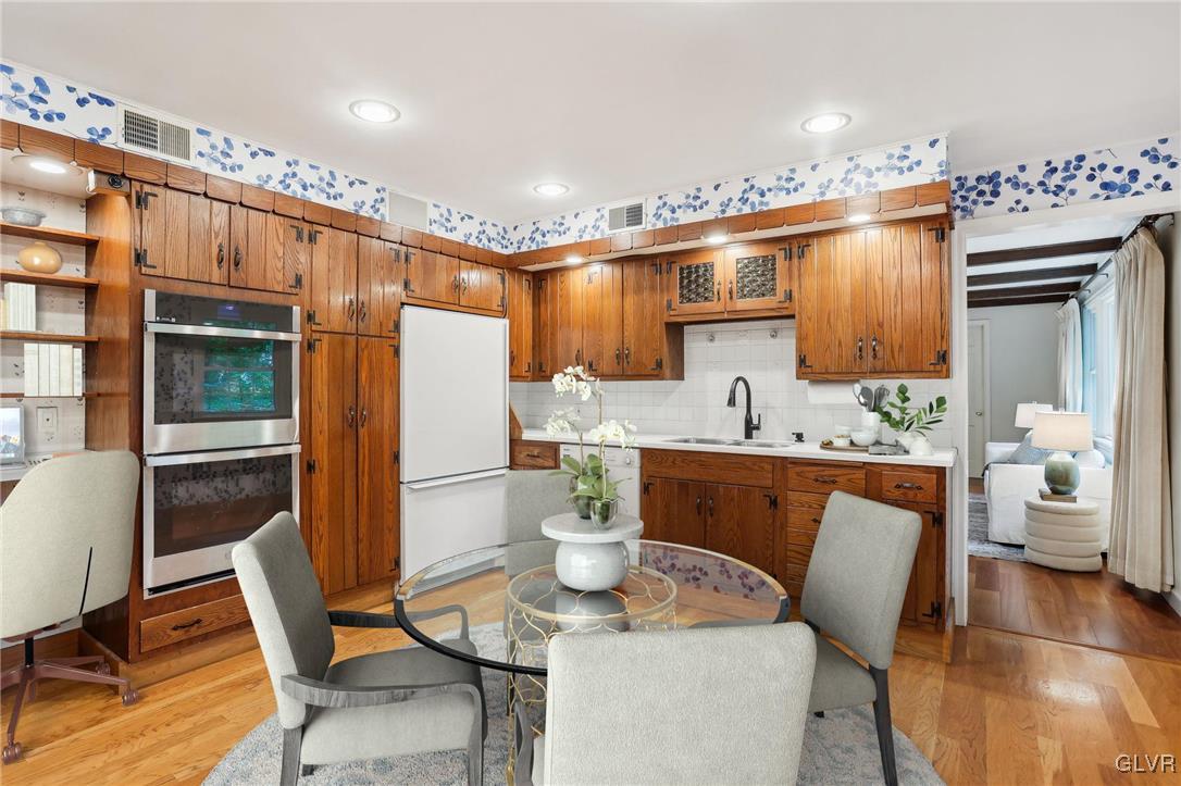 435 North Pine Top Place