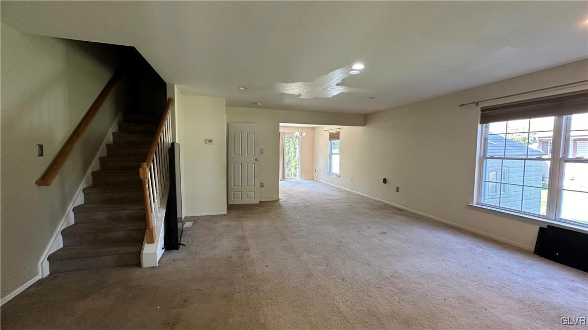 8104 Heritage Drive