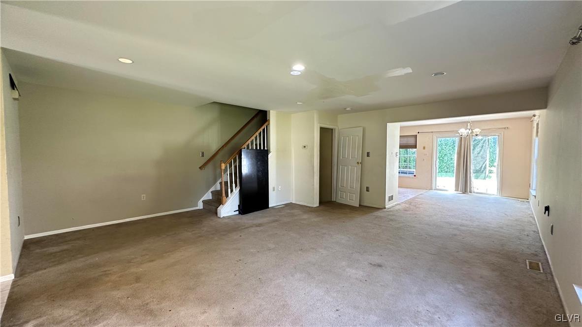 8104 Heritage Drive