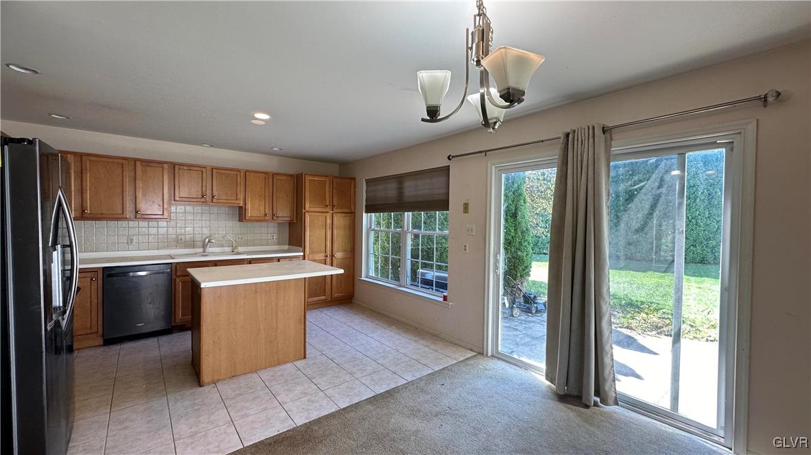 8104 Heritage Drive
