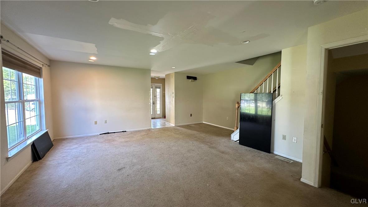 8104 Heritage Drive